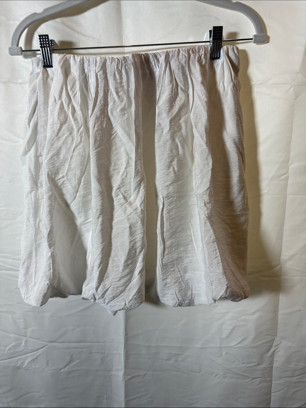 Lightweight white Mini bubble  Skirt - Elastic Waist